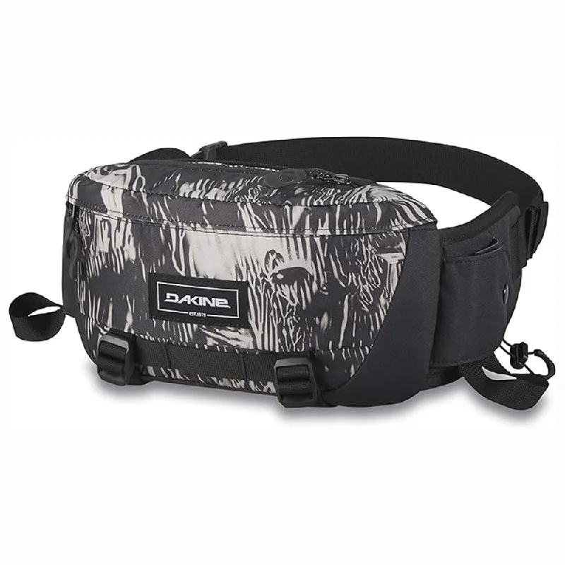 Camping hiking trail sleet-Dakine Men's Sandblast 2L One Size Hot Laps Bike Lumbar Fanny Pack Backpack - 10003406-SANDBLAST