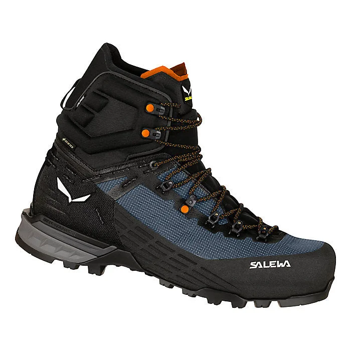 Camping hiking trail splash-Salewa Ortles Edge Mid GTX